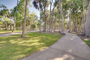 Private Pool & Park Access: Cozy South Daytona Gem