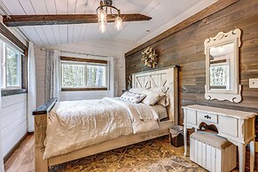 Secluded Cabin w/ Hot Tub in Hocking Hills