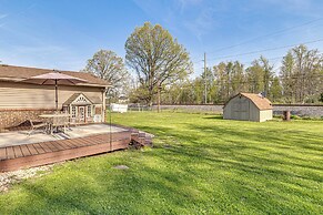 12 Mi to Indianapolis Motor Speedway: Home w/ Deck