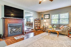 12 Mi to Indianapolis Motor Speedway: Home w/ Deck