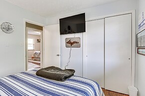 12 Mi to Indianapolis Motor Speedway: Home w/ Deck