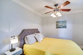 Front Row Beachfront Long Beach Getaway