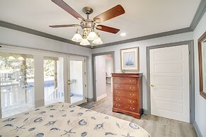 Front Row Beachfront Long Beach Getaway