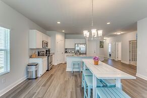 4 Mi to Beaches: Spacious Home in Ocean Isle Beach