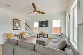 Steps to Beach: Home w/ Ocean View in Navarre!