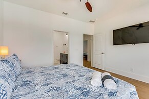 Steps to Beach: Home w/ Ocean View in Navarre!