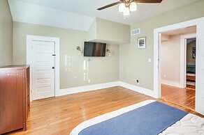 1 Mi to Dtwn: Pet-friendly Macon Home w/ Yard