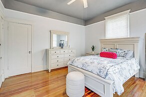 1 Mi to Dtwn: Pet-friendly Macon Home w/ Yard