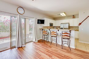 2 Mi to Desert Diamond Arena: Home w/ Patio!