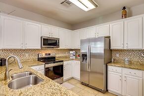2 Mi to Desert Diamond Arena: Home w/ Patio!