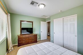 2 Mi to Desert Diamond Arena: Home w/ Patio!