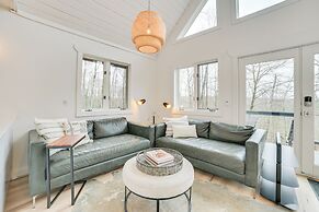 2 Mi to Nubs Nob Resort: All-season Michigan Haven