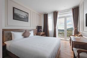 Dalat Roof Hotel