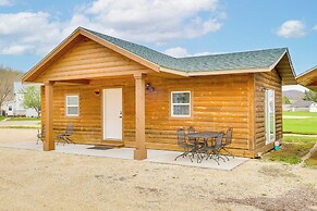 14 Mi to Mississippi River: Rural Cochrane Retreat