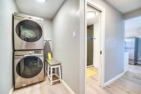 Near Old Town & Unm: Home in East Downtown