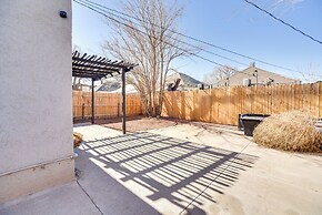 Near Old Town & Unm: Home in East Downtown