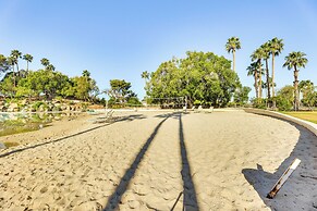 Val Vista Lakes Group Getaway: Lake & Pool Access!