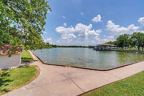 Dock: 'sunrise Cove RC' on Richland Chambers Lake