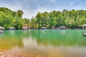 7 Mi to Clemson Stadiums: Lake Keowee Getaway!
