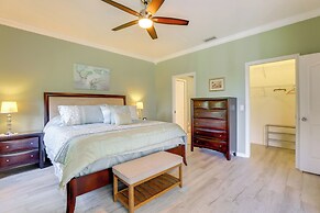 Screened Patio & Canal Views: Home in North Port!