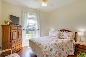 Screened Patio & Canal Views: Home in North Port!