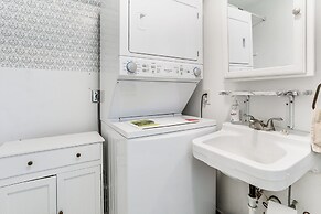 2 Mi to Lsu: Mid City Home w/ Yard & Patio!