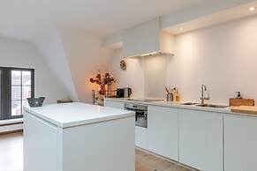 Huswell Modern Apartment in Historic Ghent