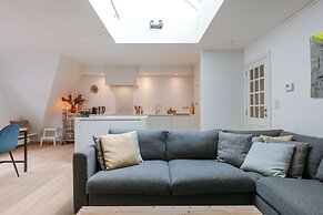Huswell Modern Apartment in Historic Ghent