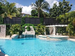Orchids Palms Luxury Villa Pool Chef Hot Tub Airport Pickup