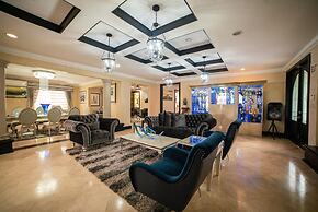 Orchids Palms Luxury Villa Pool Chef Hot Tub Airport Pickup