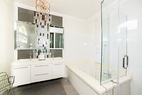 Orchids Palms Luxury Villa Pool Chef Hot Tub Airport Pickup