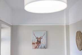 Cozy 2 Bedroom Cottage