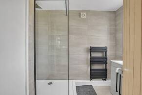 Cozy 2 Bedroom Cottage