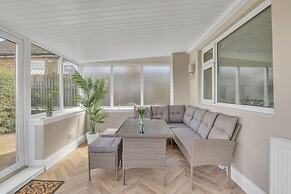 Cozy 2 Bedroom Cottage