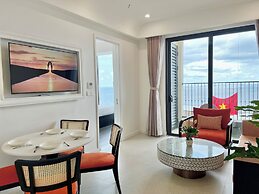 Nice Seaview-Kiss bridge-Firework-Sunset