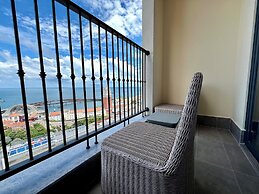 Nice Seaview-Kiss bridge-Firework-Sunset