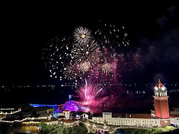 Nice Seaview-Kiss bridge-Firework-Sunset