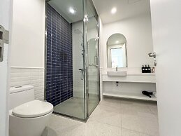 Nice Seaview-Kiss bridge-Firework-Sunset