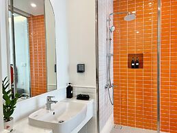 Nice Seaview-Kiss bridge-Firework-Sunset