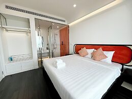 Nice Seaview-Kiss bridge-Firework-Sunset