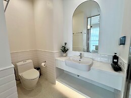 Nice Seaview-Kiss bridge-Firework-Sunset