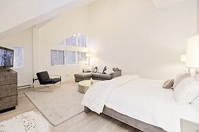 Bear Creek Lodge 404 4 Bedroom Condo