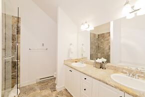 Bear Creek Lodge 404 4 Bedroom Condo