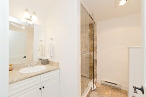 Bear Creek Lodge 404 4 Bedroom Condo