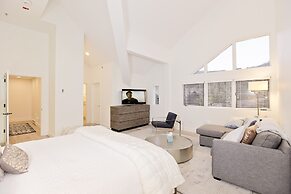 Bear Creek Lodge 404 4 Bedroom Condo