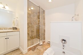 Bear Creek Lodge 404 4 Bedroom Condo