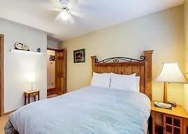 838 Placer Avenue 4 Bedroom Home