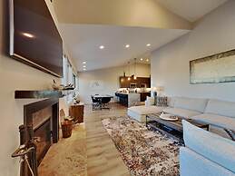 1849 Condos 642 3 Bedroom Home