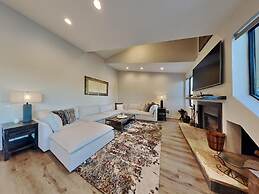 1849 Condos 642 3 Bedroom Home