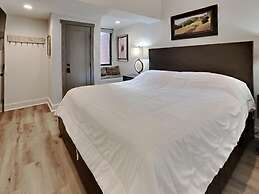 1849 Condos 642 3 Bedroom Home